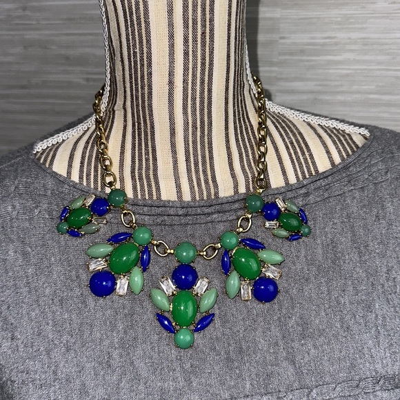 Stella & Dot Juniper statement necklace, retired - Picture 13 of 13